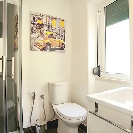 Lovelystay - Wide And Bright In Principe Real Appartement Lisboa