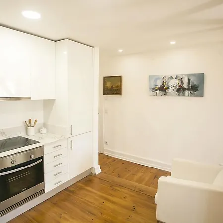 Appartement Lovelystay - Wide And Bright In Principe Real Lisboa