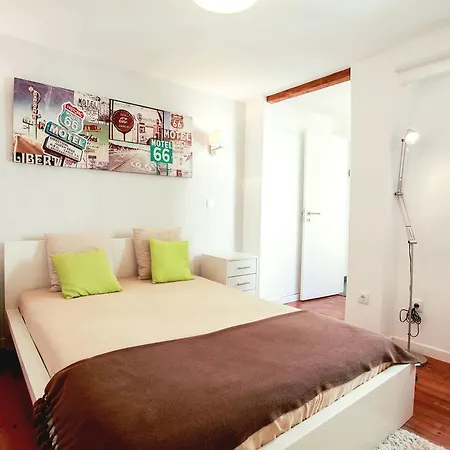 Lovelystay - Wide And Bright In Principe Real