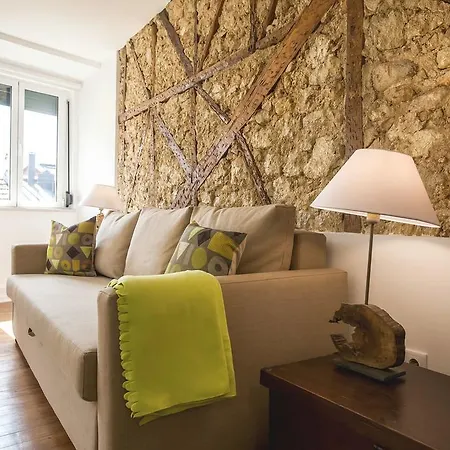 Appartement Lovelystay - Wide And Bright In Principe Real Lisboa